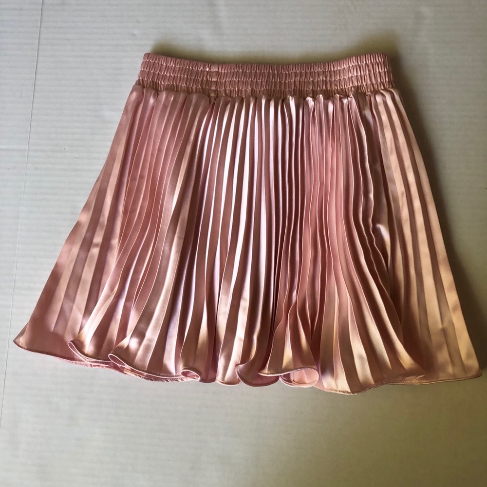 Endless Rose skirt size S color pink.